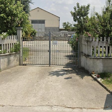 Villa Oleandri 卡尔马尼奥拉 外观 照片